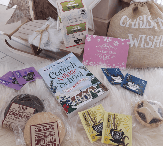 Christmas Tea, Mug & Book Box