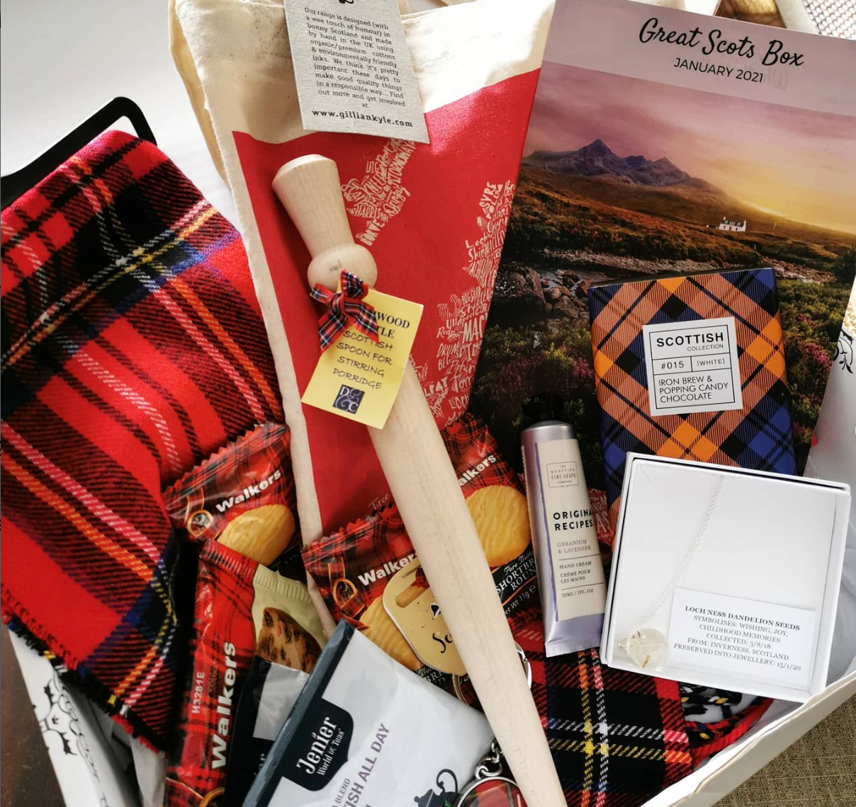 British Christmas Box - Premium (SOLD OUT)