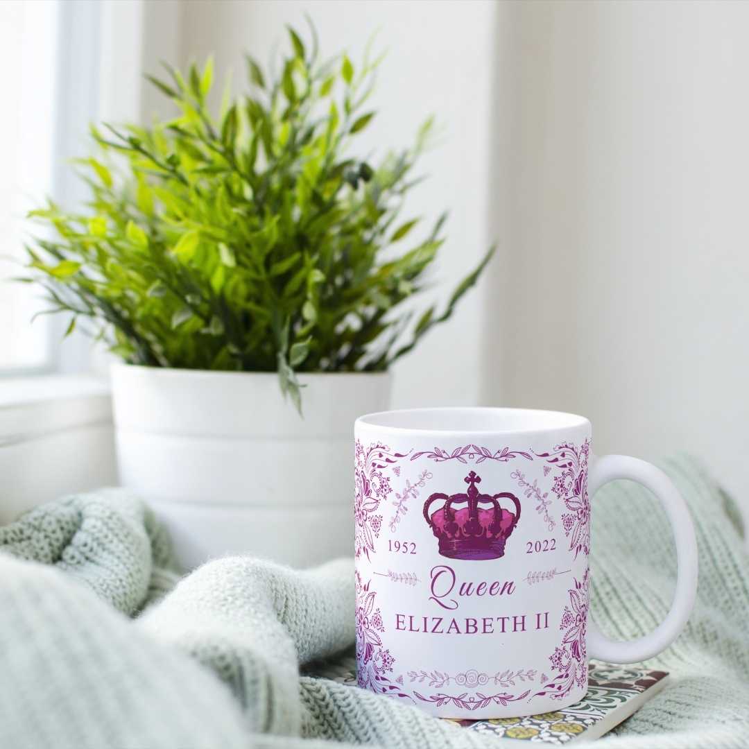 Berry Crown Mug